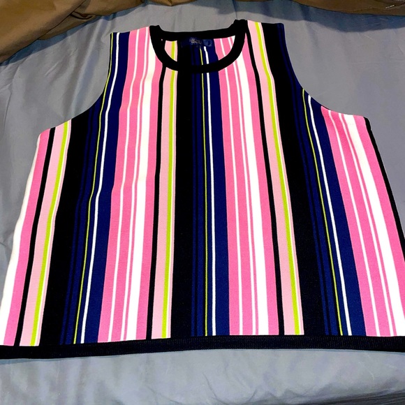 Beautiful Multi Colour Striped SleevelessTop - Picture 4 of 8